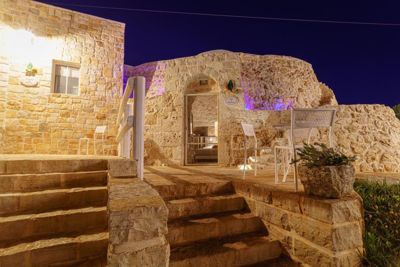 Отель Relais Il Trullo Della Rupe Остуни Экстерьер фото