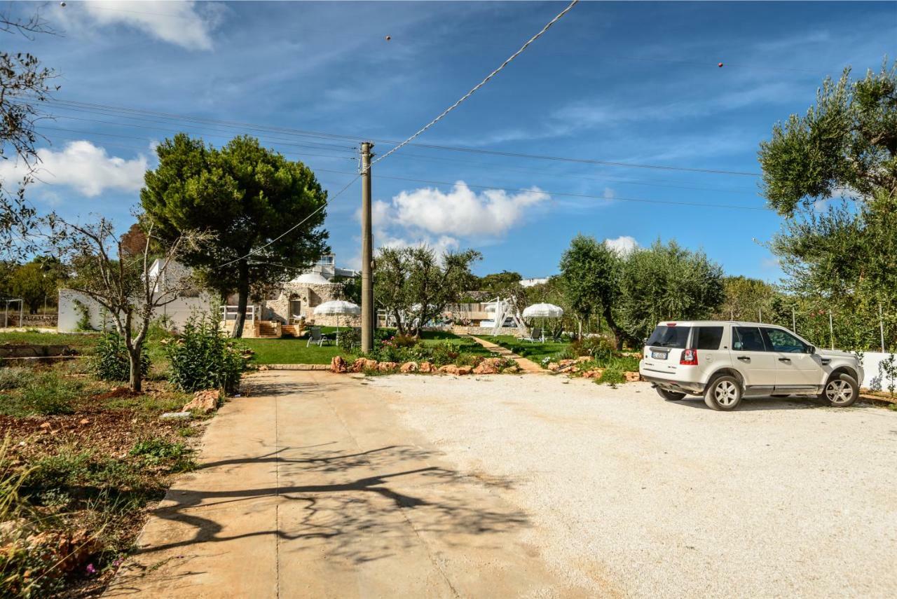 Отель Relais Il Trullo Della Rupe Остуни Экстерьер фото
